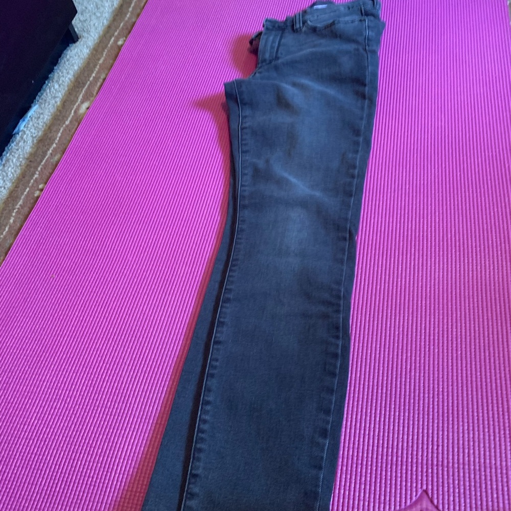 11 pairs of pants like new or new.  Several brands - Picture 10 of 15